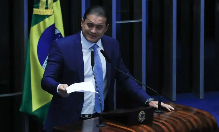 CCJ do Senado adia votação do PL do Impeachment para 2026