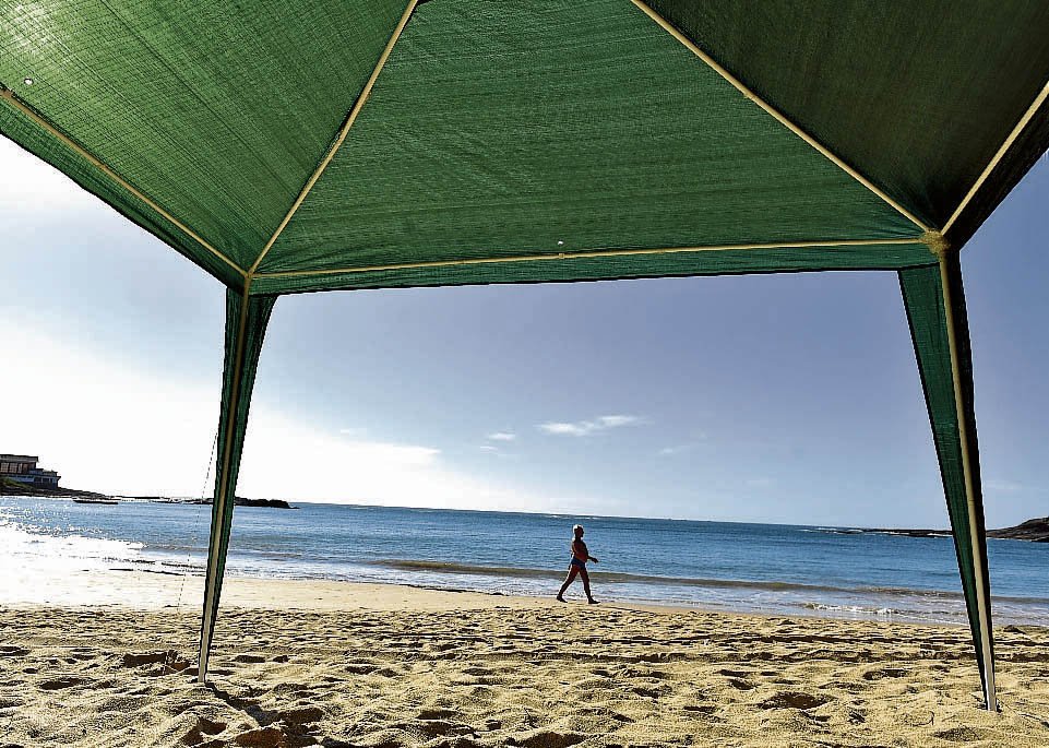 Guarapari orienta sobre instalação de tendas nas praias para o Réveillon