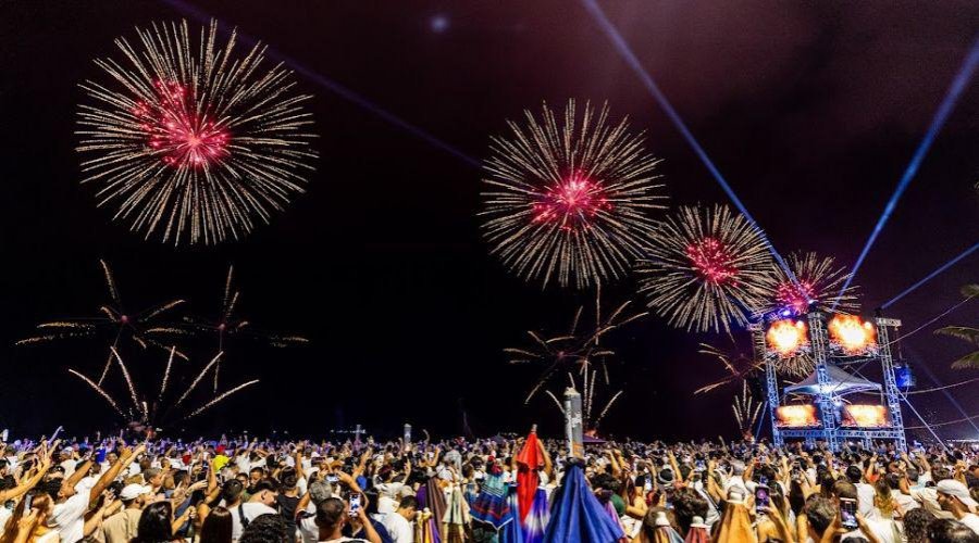 Réveillon de Vila Velha terá show pirotécnico em balsas e torres com DJs