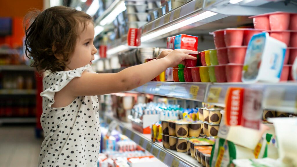 Como proteger sua família dos ultraprocessados | Entrevista com Marion Nestle