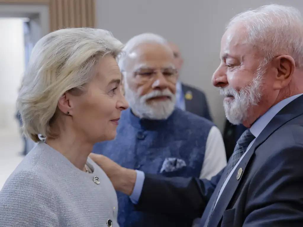 Comissão Europeia aprova medidas para proteger agricultores de acordo com Mercosul