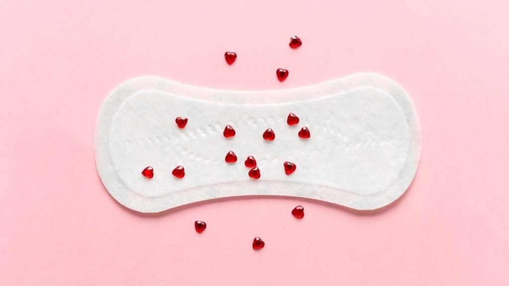 Menstruação atrasada? Conheça 10 causas que vão além do estresse e gravidez