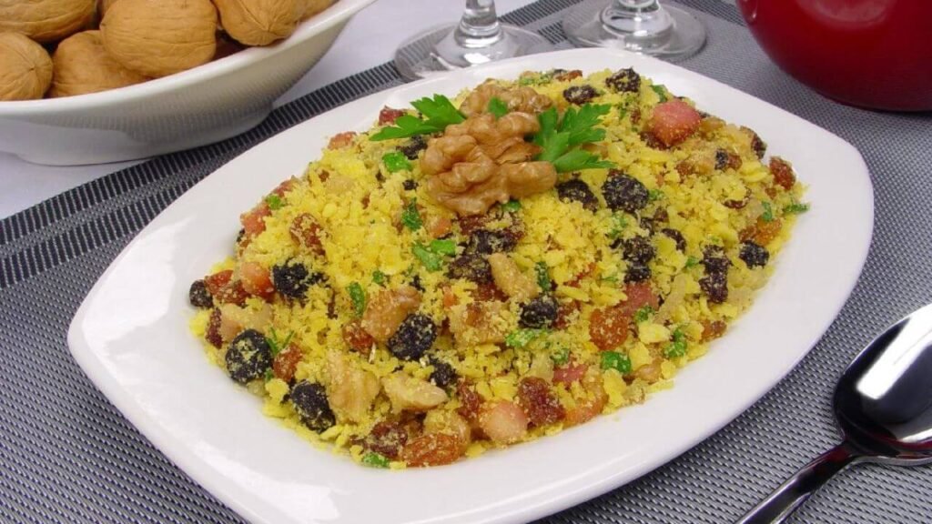 receita com nozes, uva-passa e bacon