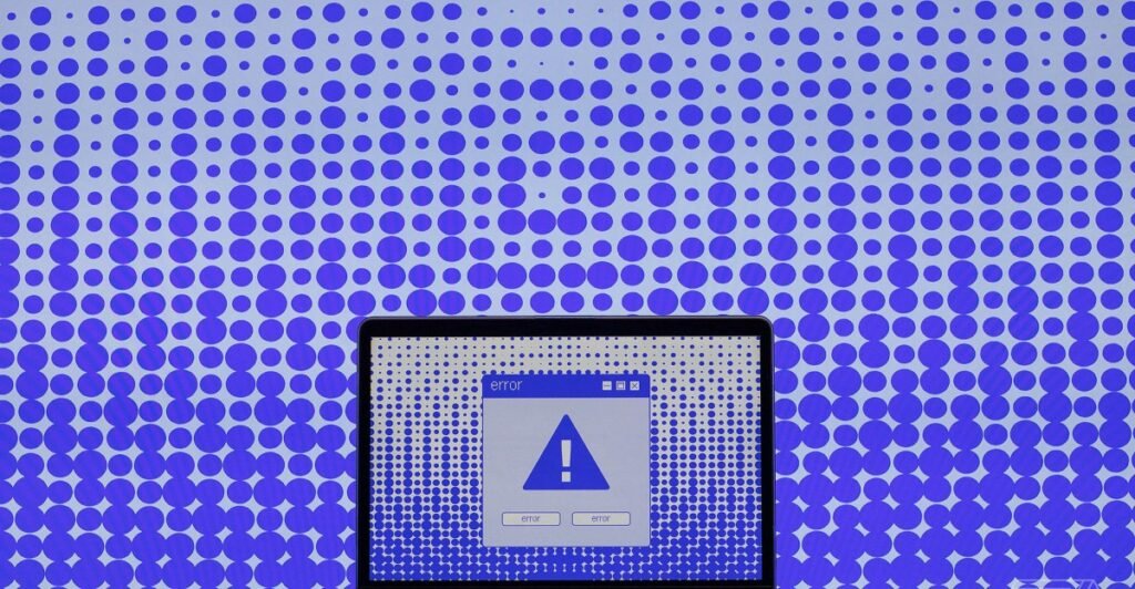 Dois funcionários de segurança cibernética se declaram culpados de realizar ataques de ransomware