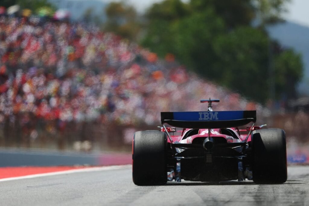 Ferrari define foco principal para testes em Barcelona