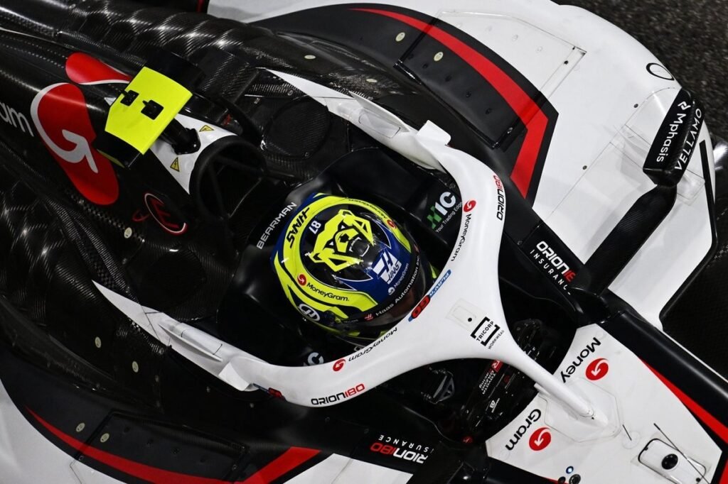 Haas dá passo importante com simulador próprio para 2026