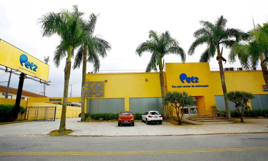 Cade aprova fusão entre Petz e Cobasi, criando a maior rede de petshops do Brasil