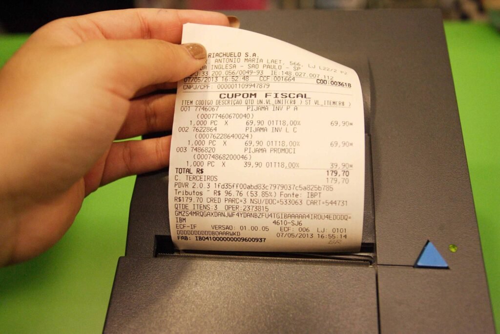 Reforma tributária: Dificuldades para emitir notas fiscais - 08/01/2026 - Economia