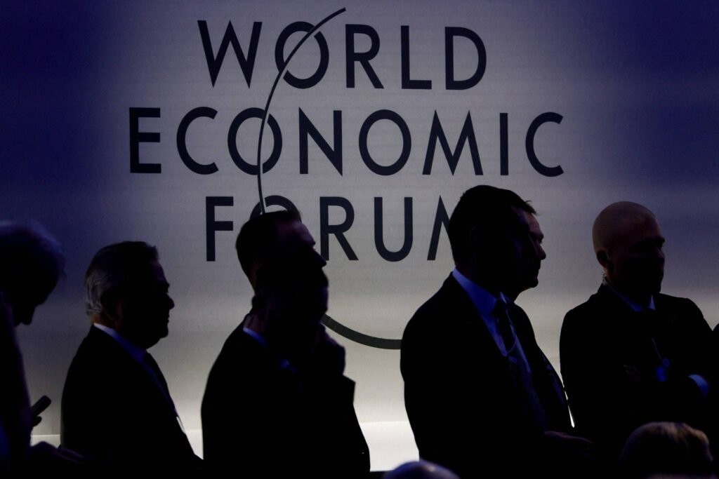 Fórum Econômico Mundial avalia tirar evento de Davos - 22/01/2026 - Economia