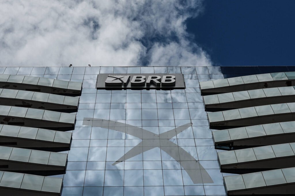 Master pagou BRB com crédito inadimplente e imóveis - 27/01/2026 - Economia