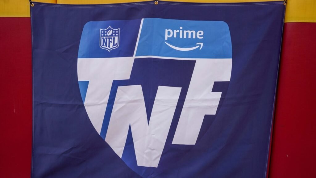 Há um jogo da NFL hoje?