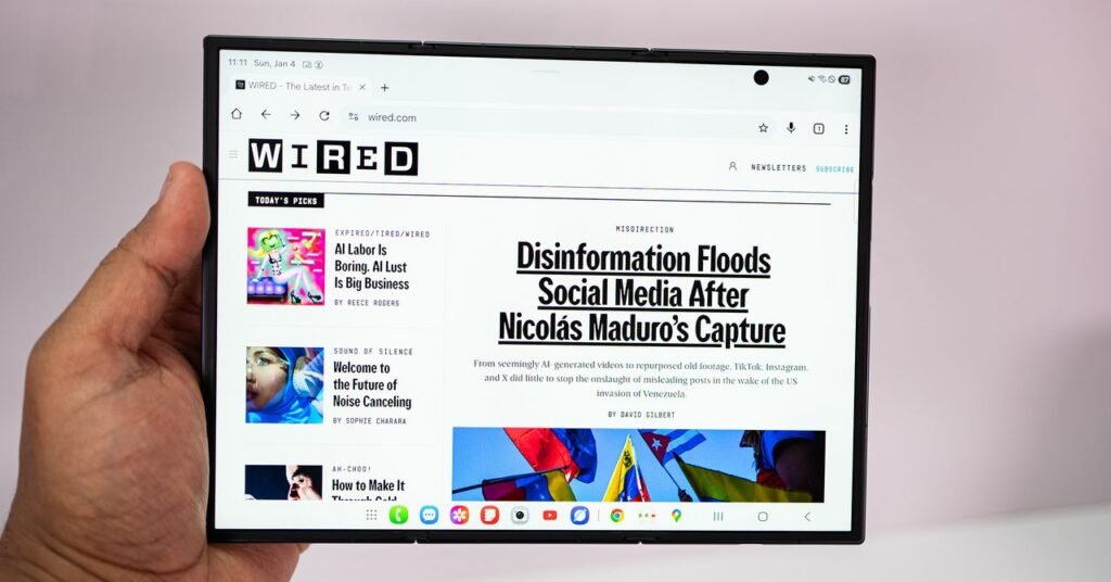 Prático com três dobras do Samsung Galaxy Z: este é o híbrido telefone-tablet que você está procurando