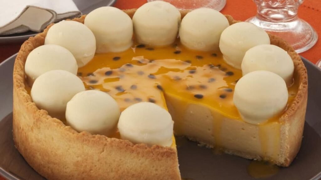 Torta de maracujá com bombom: uma delícia de sobremesa