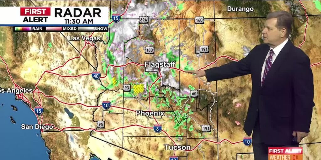 Tempestades passam pela área de Phoenix enquanto a neve continua no norte do Arizona