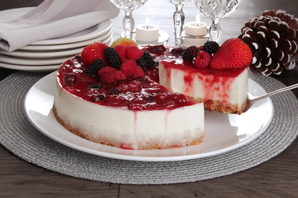 Cheesecake com nozes e frutas vermelhas