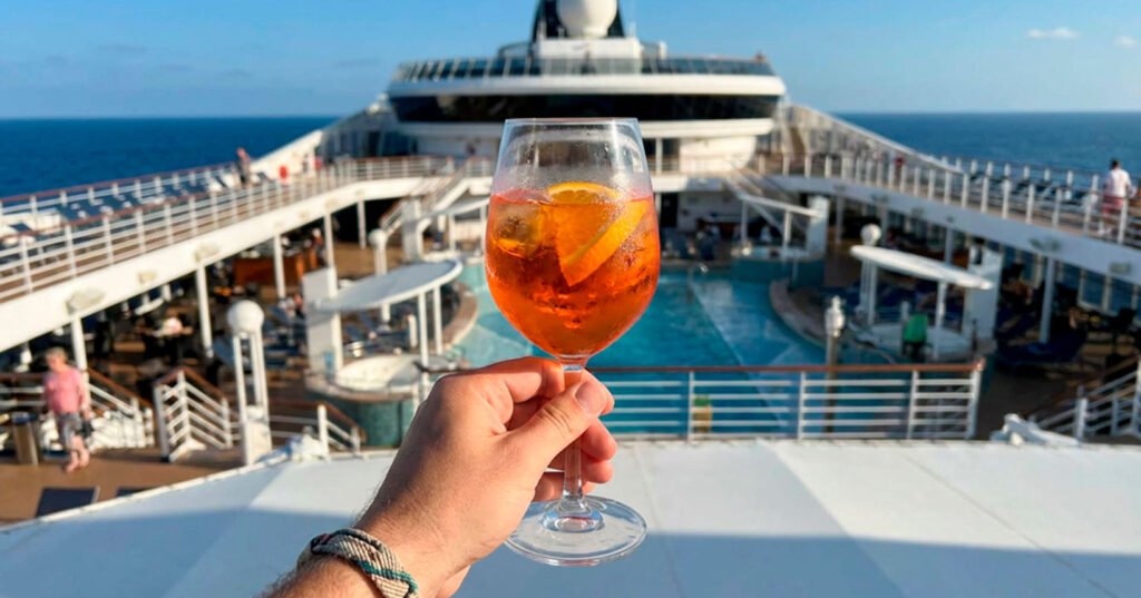 Promoção da MSC Cruzeiros tem bebida grátis a bordo a partir de R$ 2.315 por pessoa em cabine com varanda