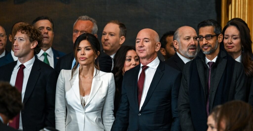 Um ano depois, a Big Tech superou os populistas do MAGA