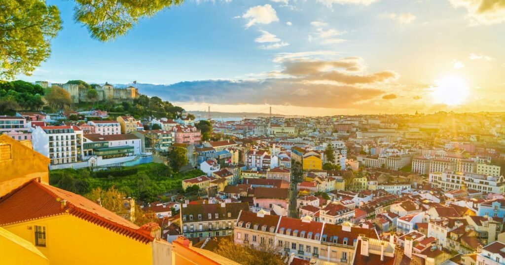 Primavera e verão em Portugal! Passagens para Lisboa ou Porto a partir de R$ 3.099 com datas em julho