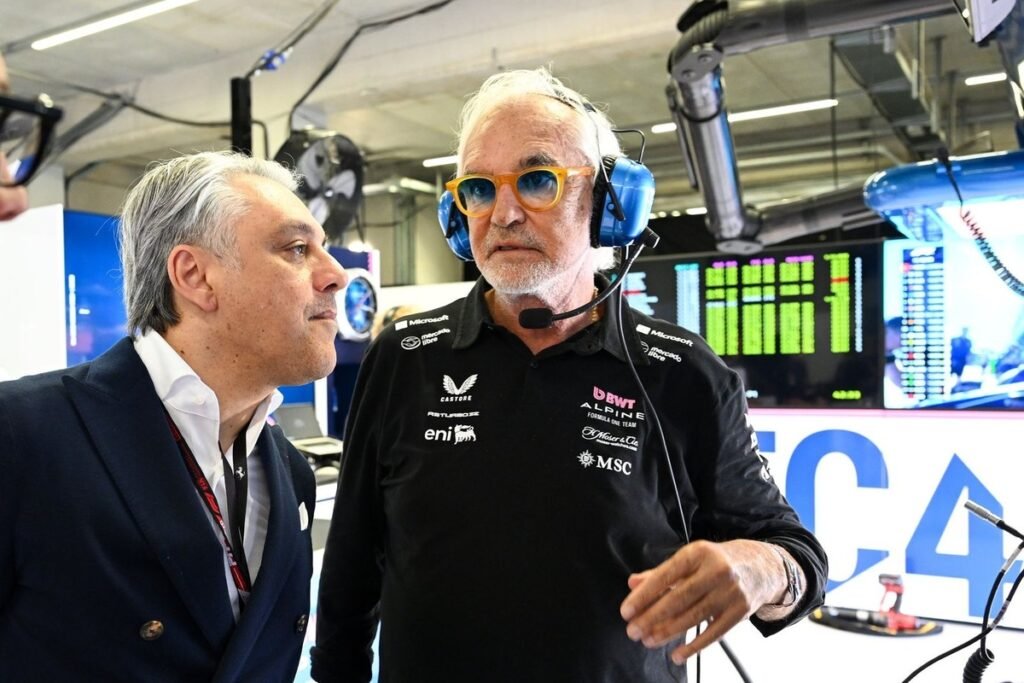 Briatore revela importância da Mercedes na sua ida à Alpine