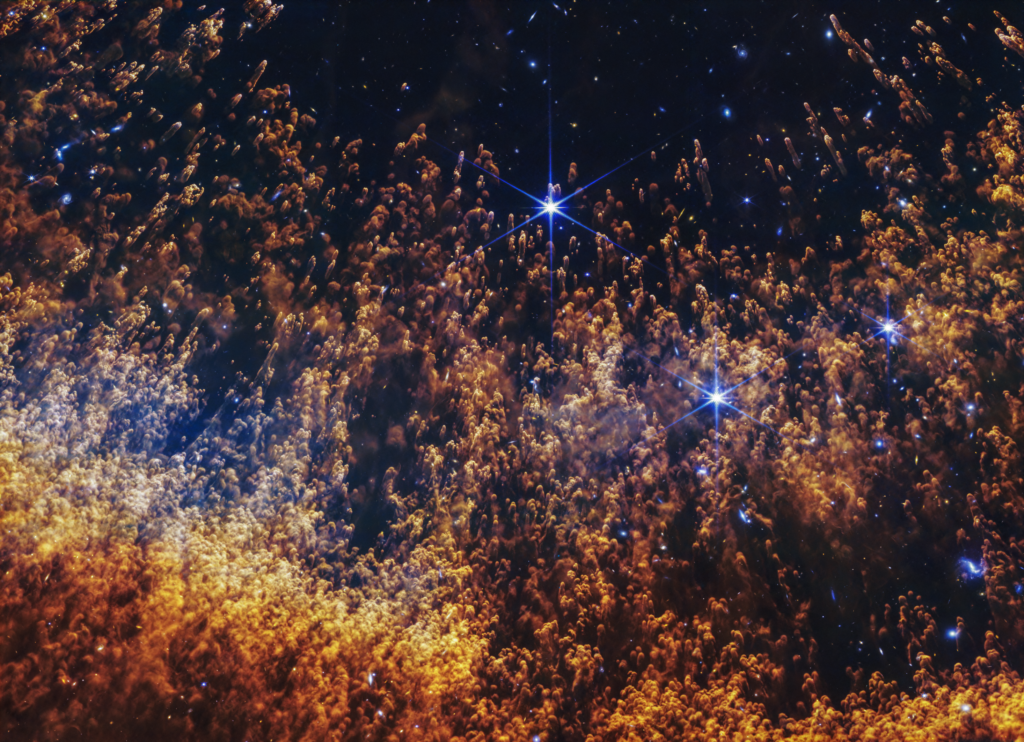 Webb amplia a nebulosa Helix