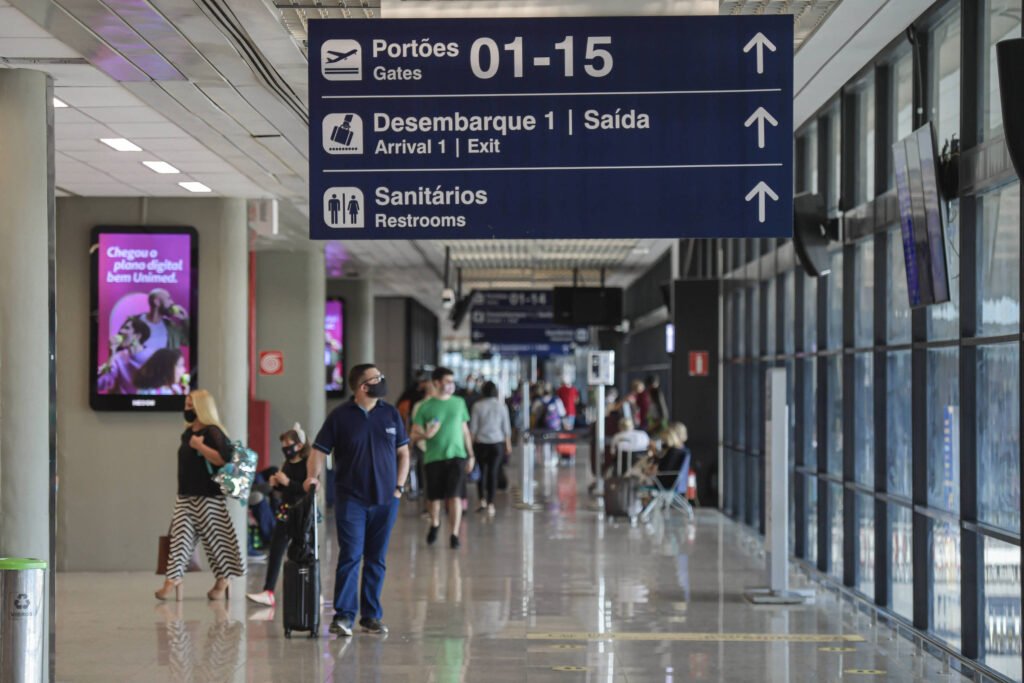 Carnaval: Motiva espera 550 mil passageiros em aeroportos - 03/02/2026 - Painel S.A.