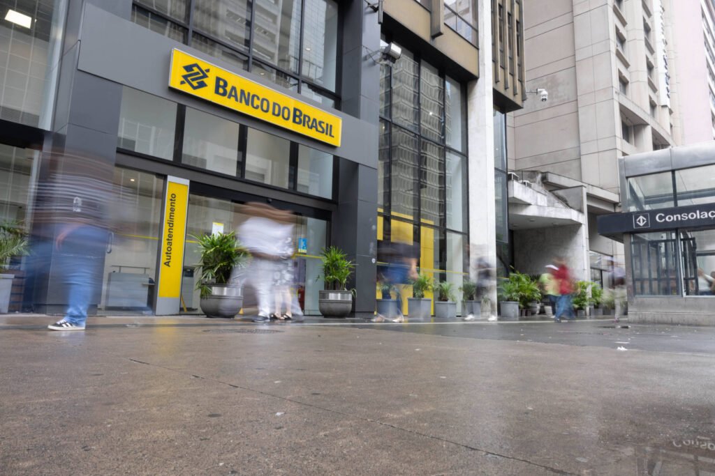 Calote de R$ 3,6 bi exposto pelo BB está na mira da CVM - 13/02/2026 - Painel SA