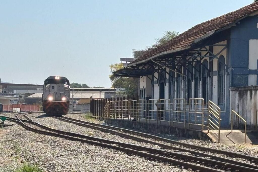 Governo acerta renovação antecipada da FCA com R$ 40 bi - 05/02/2026 - Economia