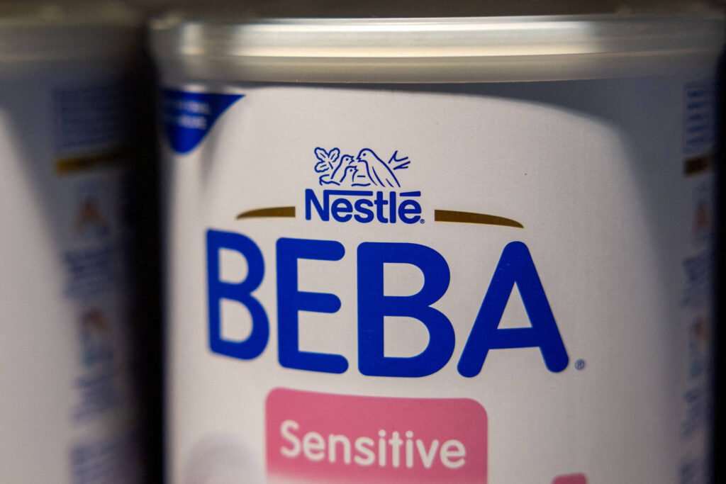 Europa propõe reduzir toxina em fórmulas da Nestlé - 02/02/2026 - Equilíbrio e Saúde