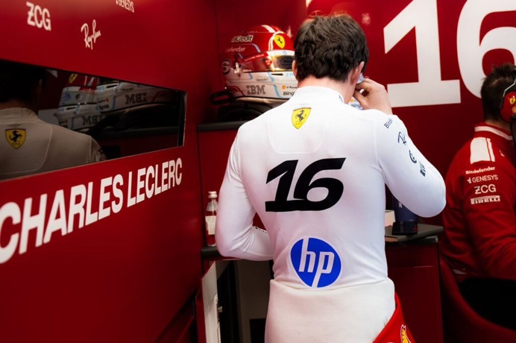 Bastidores da Ferrari "entusiasmam" Leclerc para 2026