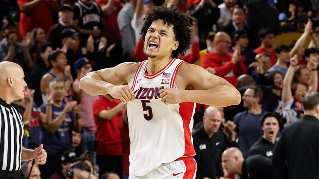 Arizona é unânime em primeiro lugar na pesquisa de basquete universitário masculino da AP