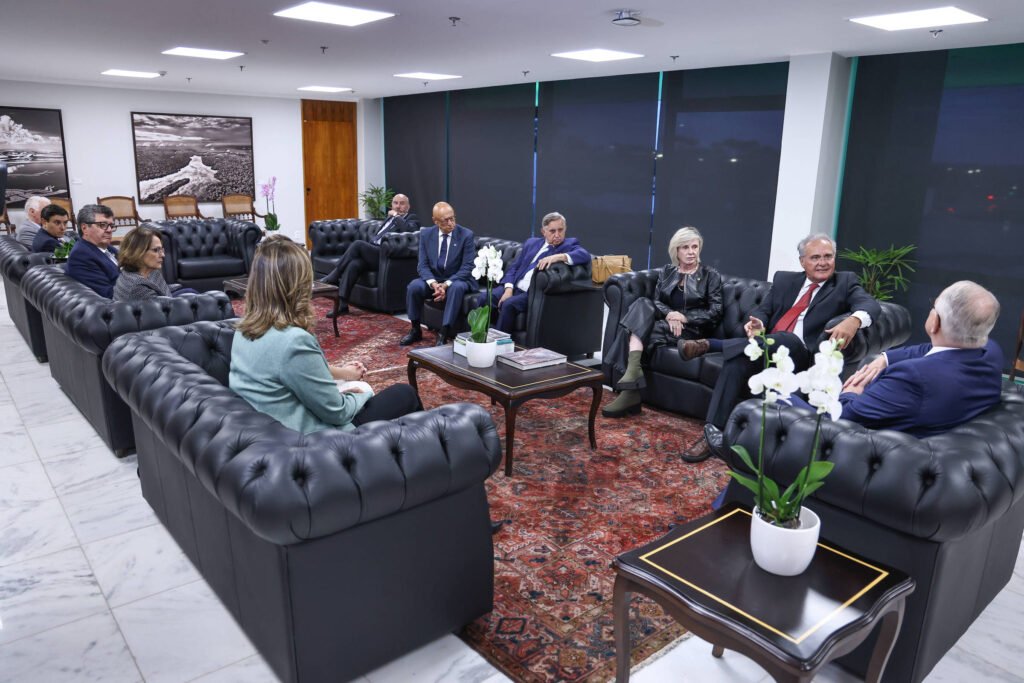 Renan arrasta o centrão para a crise do Master - 13/02/2026 - Adriana Fernandes
