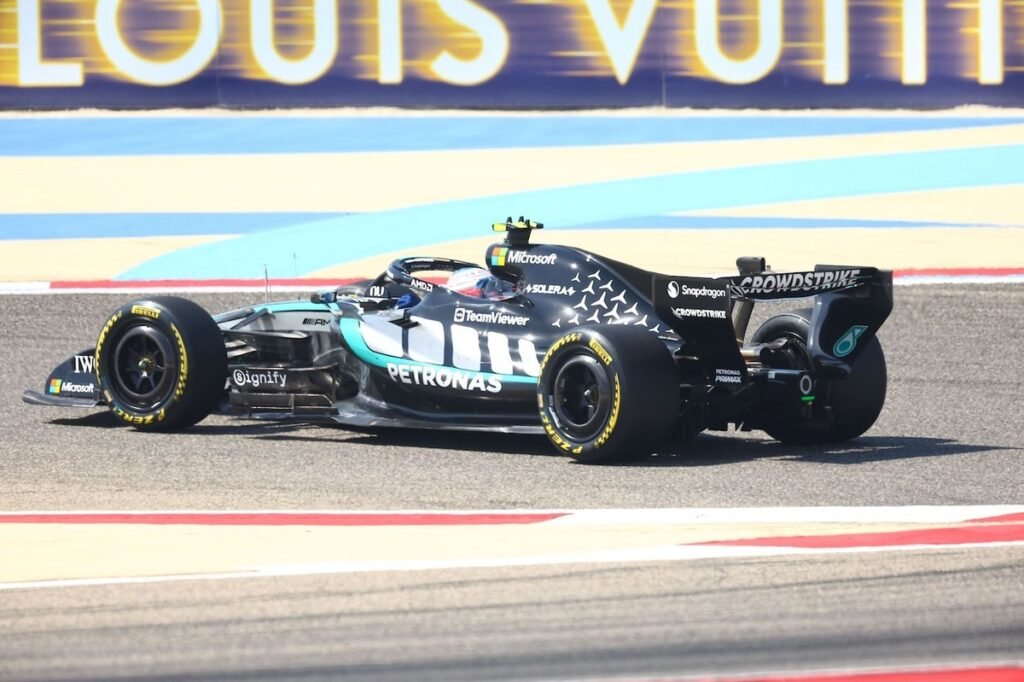 Diretor da FIA ameniza debate em torno de motor da Mercedes