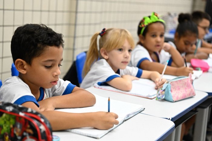 Vitória ganha mais um prêmio nacional na educação