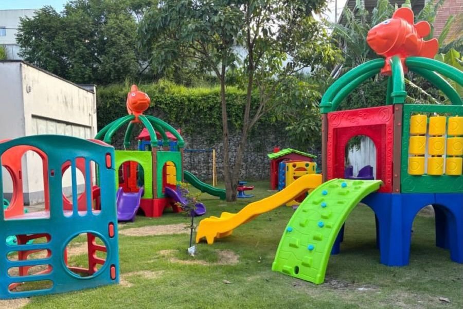 Guarapari inicia o ano letivo com escolas climatizadas e playground