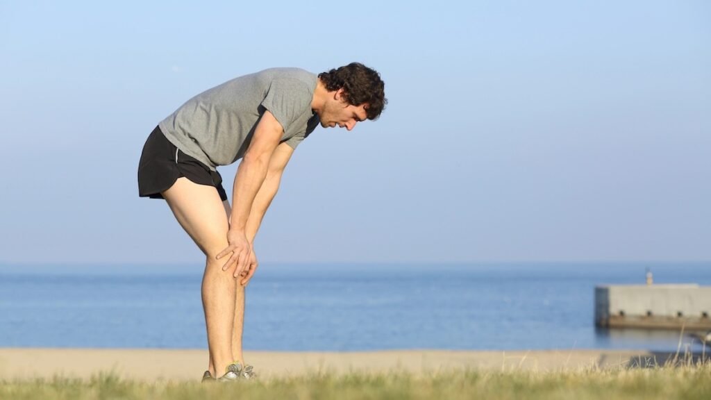 Treinar de ressaca ajuda ou atrapalha a recuperação do corpo?