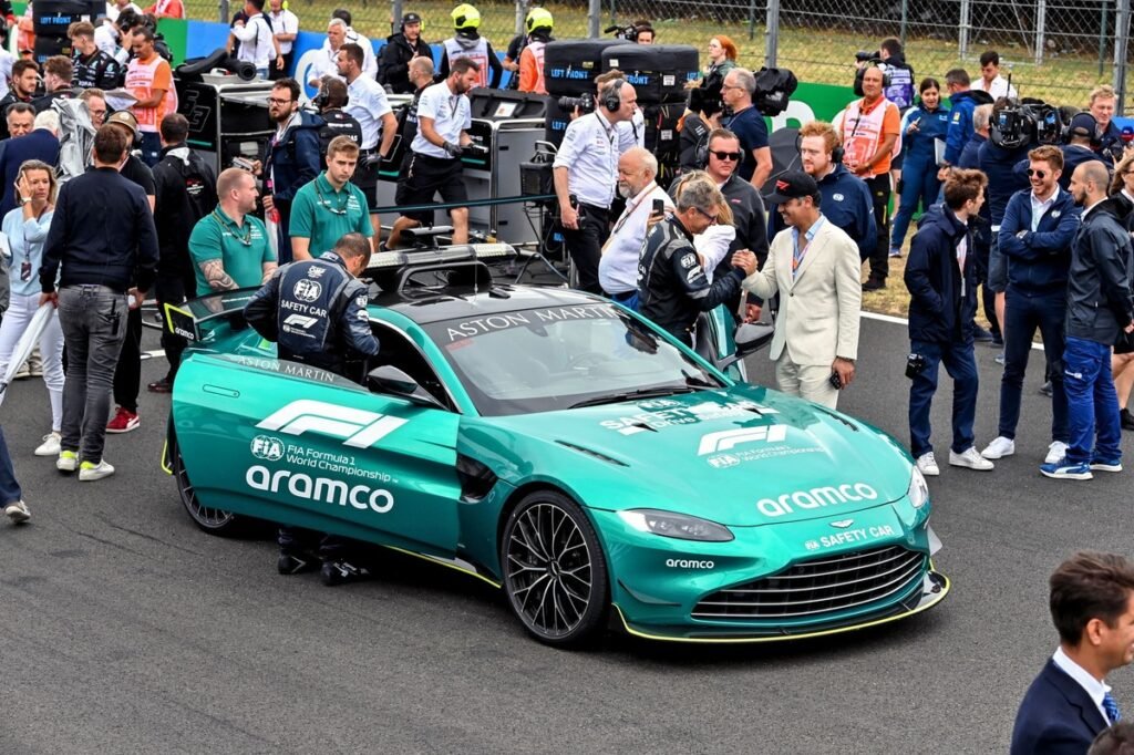 Safety Car da Aston do GP de Abu Dhabi de 2021 está à venda