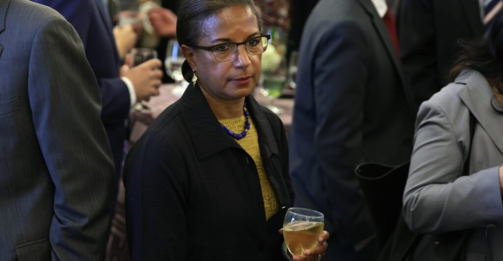 Trump diz que Netflix ‘pagará as consequências’ se não demitir Susan Rice