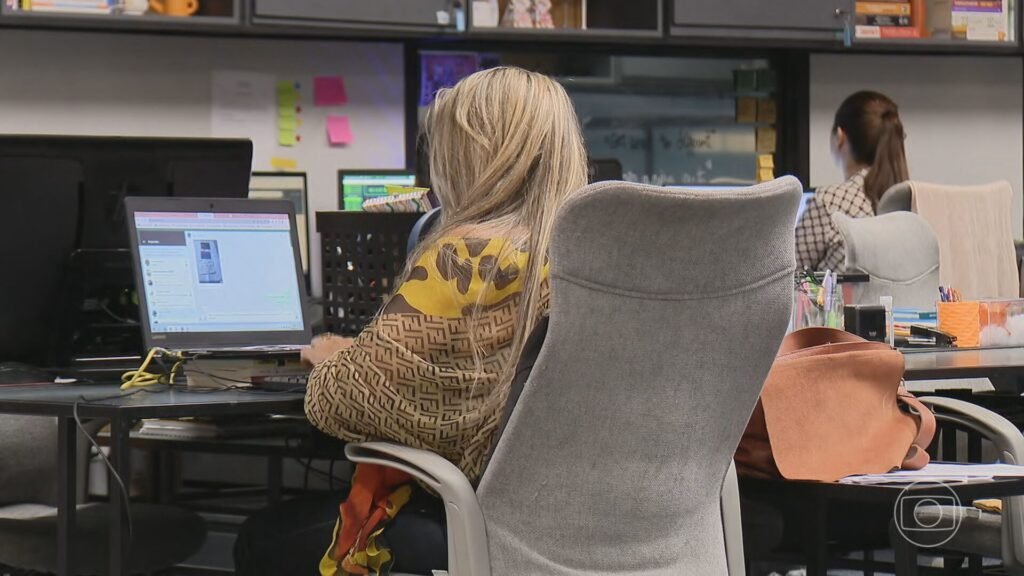 Maioria das pessoas está 'satisfeita' ou 'muito satisfeita' com trabalho atual, aponta pesquisa