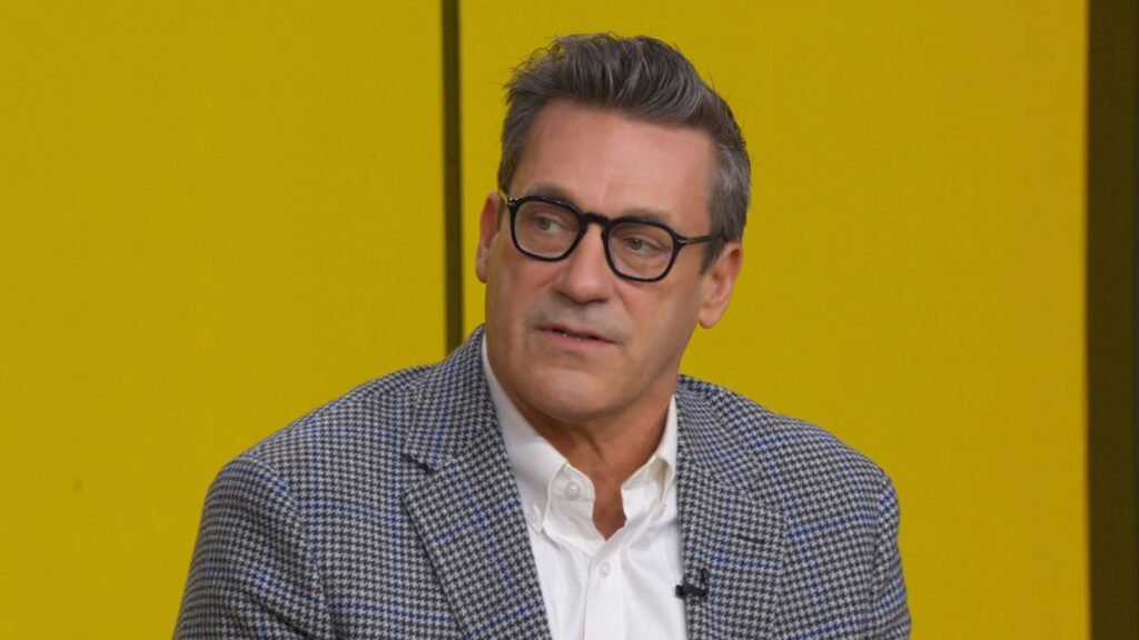 Jon Hamm conta como descobriu seu meme de dança, agora viral