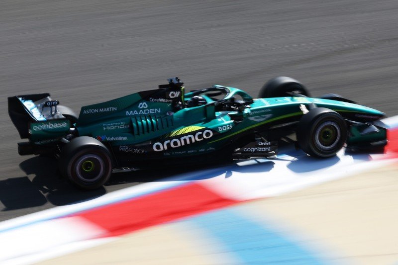 Após atraso na Aston Martin, Honda avalia teste no Bahrein