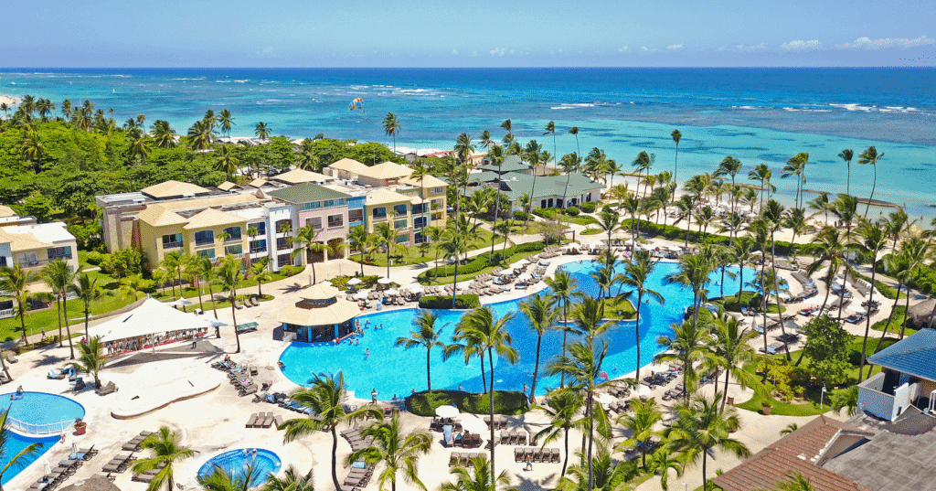 Punta Cana all inclusive! Pacotes com voos + resort à beira-mar a partir de R$ 5.635 por pessoa
