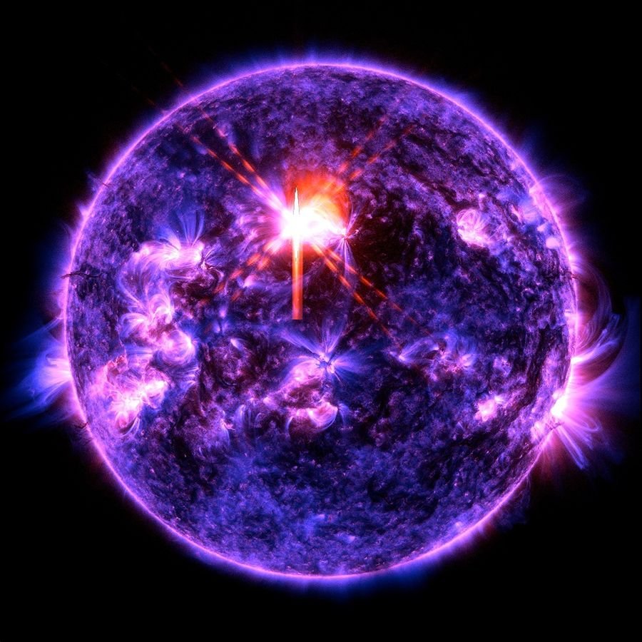 Forte explosão solar - NASA