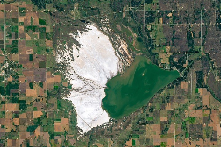 Procurando por Selenita - NASA Science