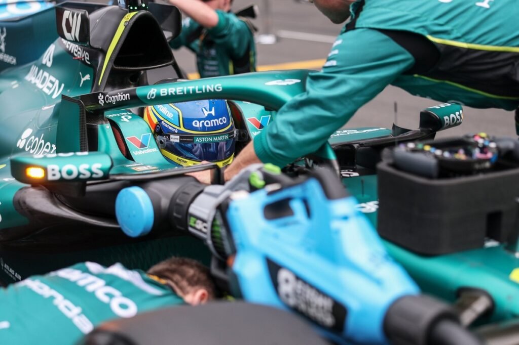 FIA pode impor limitações à Aston Martin no Japão; entenda