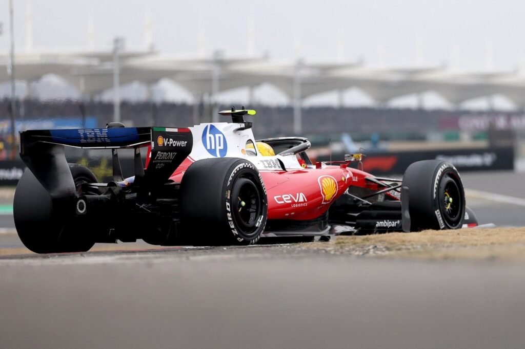 Ferrari faz alerta sobre real impacto da taxa de compressão