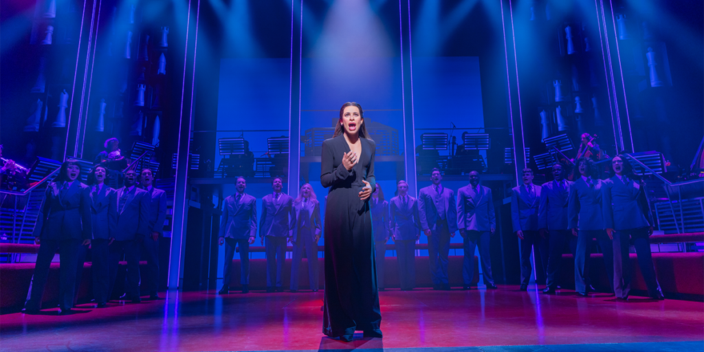 Lea Michele marca saída de ‘Chess’ na Broadway