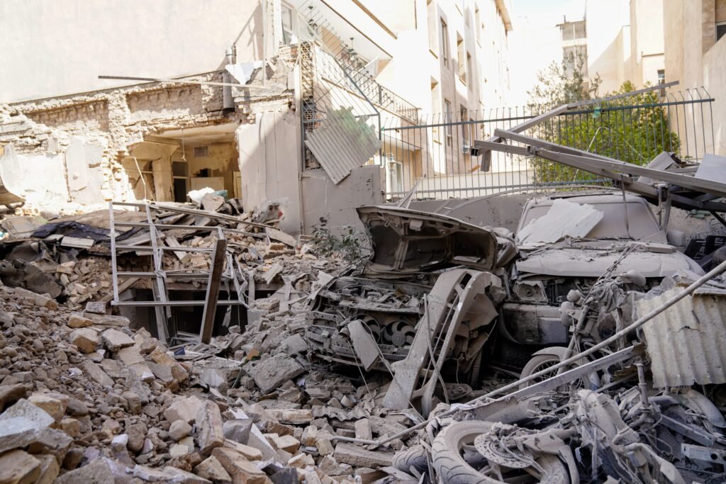 Conflito entre EUA, Israel e Irã deve pressionar economia global