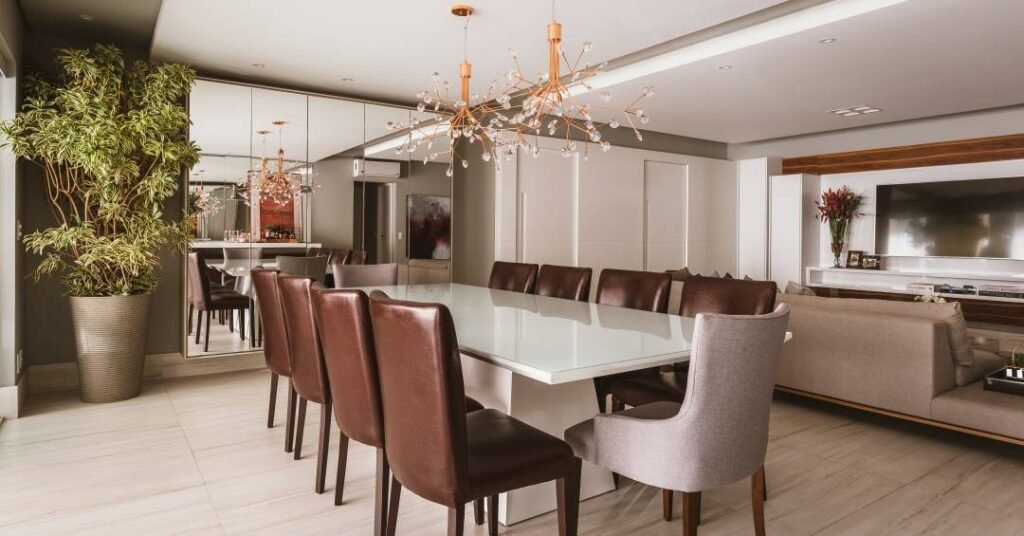 Apartamento ganha projeto clássico com alma contemporânea