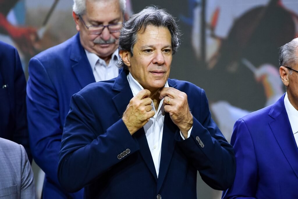 Haddad deixará Fazenda na próxima semana para concorrer ao governo de São Paulo