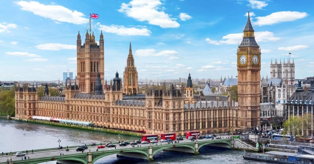 Inglaterra! Passagens de ida e volta para Londres a partir de R$ 4.141 saindo de São Paulo, Rio e mais cidades